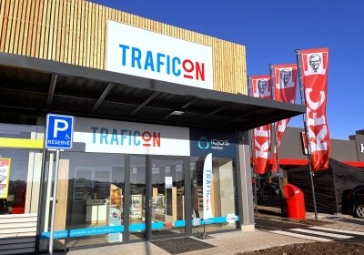 V Jinočanech jsme otevřeli novou partnerskou prodejnu IQOS