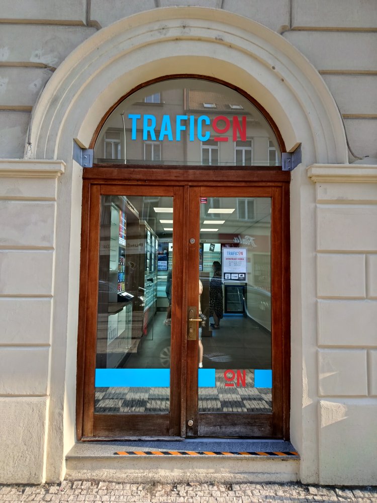 412_Praha Sokolovská exteriér (2) (2).jpg